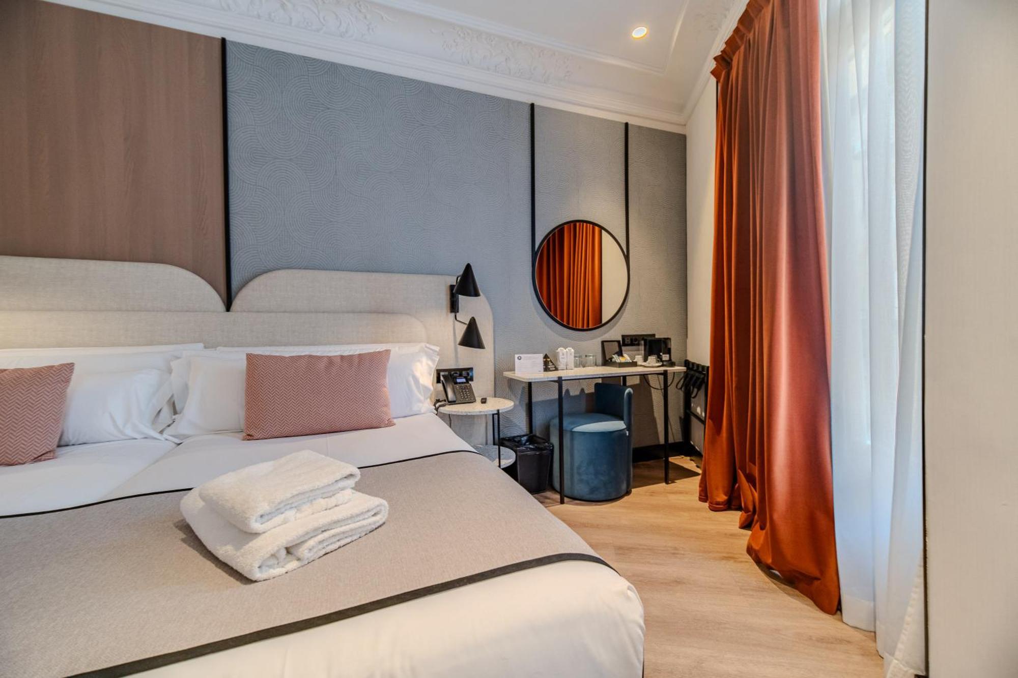 Soho Boutique Turia Hotel Valencia Luaran gambar